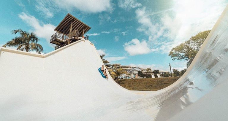 15706268525d9ddd2451fcb354140160